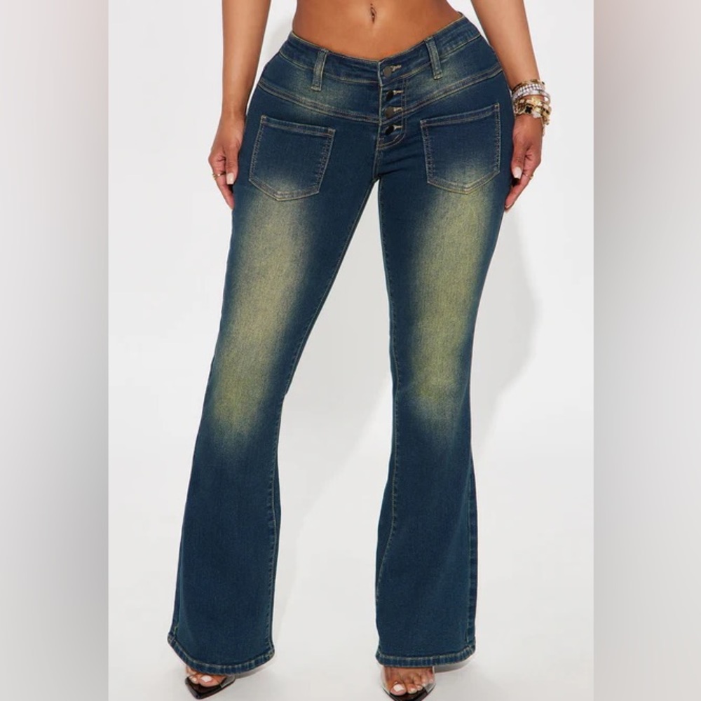 Hot Stuff Low Rise Tinted Flare Jeans NEW 🏷️
